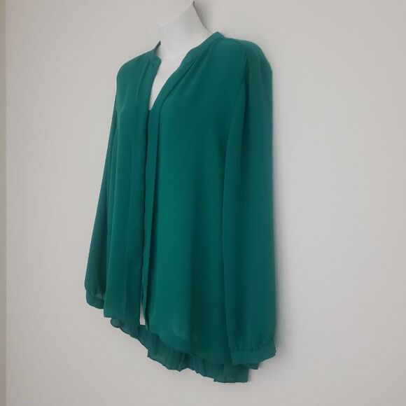 Chico's Top Large Green Flowy Pleated Classic Office Essential Basic Work - Picture 7 of 12